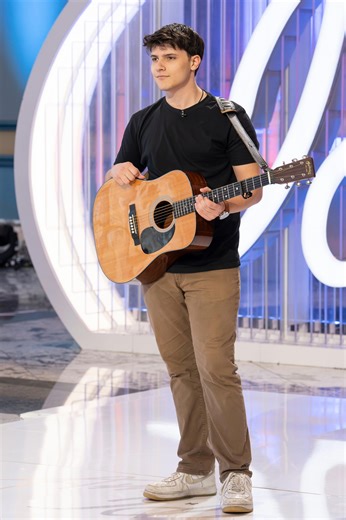 'American Idol' star joins big Springsteen Center Jersey Shore show