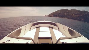 SPX is your family’s perfect ticket to long days on whatever waterways you want to enjoy. | Sea Ray Boats