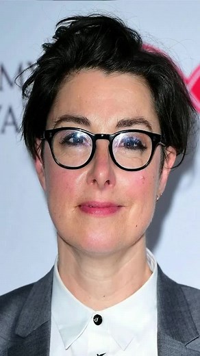 What Really Happened to Sue Perkins from The Great British Bake Off? #thegreatbritishbakeoff #thegreatbritishbakingshow #GBBO #britishbakeoff #british #uktvshow #uktvshows #bakeoff #sueperkins #bakeofftheprofessionals #greatbritishbakeoff #greatbritishbakingshow #bake #uk