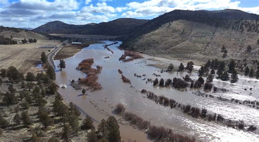 Warm late-winter storm brings rain and wind, sends Central, Eastern Oregon rivers over their banks, closes highways