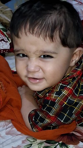 Check baby face reaction 🤩🤩🥰🥰🥰 #kids #fyp #foryou #kidsoftiktok #funny #viral #kids #kidstiktok #baby #crian #kids #foryoupage #cute #trending #tiktok #fun #children #bebes #family #xuhuong