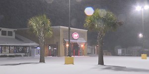 Morehead City among coastal towns receiving big dose of snowfall