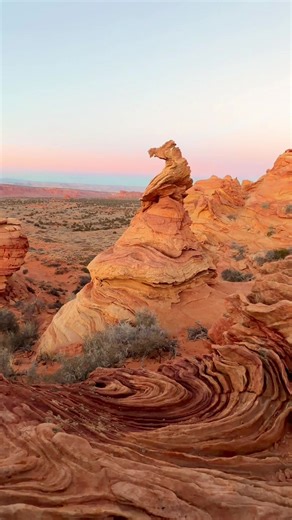 3 years of trying and we finally had a permit and a proper car to see this magical place.🧙 Not without extra effort and struggles though… ❗️What you need to get here: 🎟️ advanced permit, which can be hard to get. 🚘 4x4 car with high clearance as you will be driving through sand 🥾depending on the parking location(based on your permit) you can walk 4-14miles to get to main area with most of the rock formations 🙈 if you park and Paw hole or Lone pine, hike is long, through deep sand and NO Tra