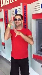 82K views · 924 reactions | WoW Nice ATM card bradesco and interpreter signing libras (Brasil sign language ) #deafcommunity #banksignlanguage | DEAF STORY | Facebook