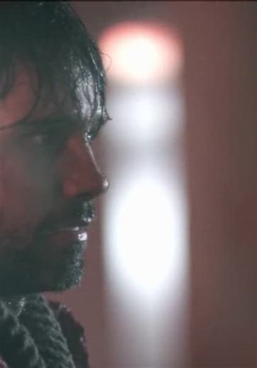 H  S01:E02 - On Their Level