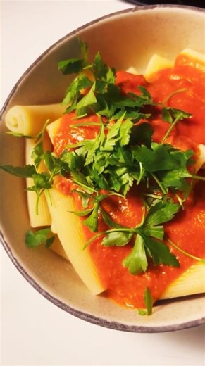 Nudeln mit Soße - so gut wie’s gerade geht 🍝