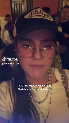 Metrika: El Amor a Mi Reina Guapa