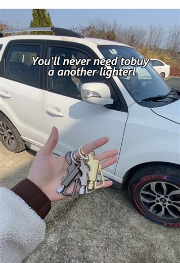 This is the coolest new find on TikTok #lighter #keychain #tiktokshop #DealsforYouDays #tiktokmademebuyit