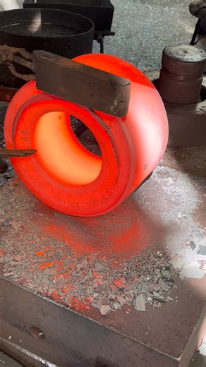 Inside the factory How to fix a faulty process in forging and beating iron #process #machine #factory #forging #manufacturer #blacksmith #fblifestyle | Inside the factory