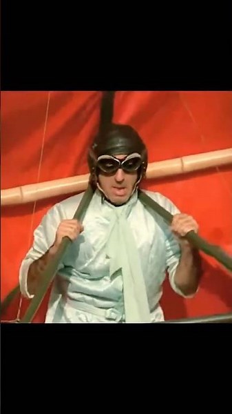 😂 Klinger Tried to FLY AWAY from the 4077th! | MAS*H Funny Moment