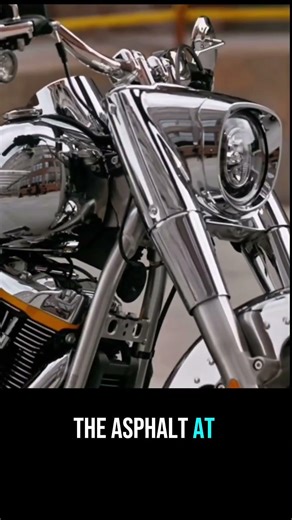 The Terminator Bike is Back! 🕶️🏍️ | Fat Boy 30th Anniversary
