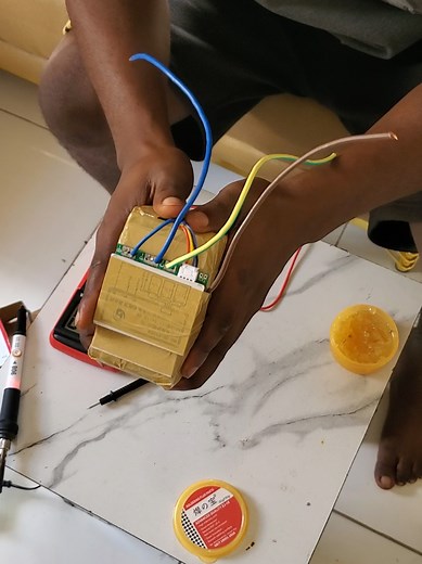 DIY Power Tank Assembly & Test: Solar Battery Pack