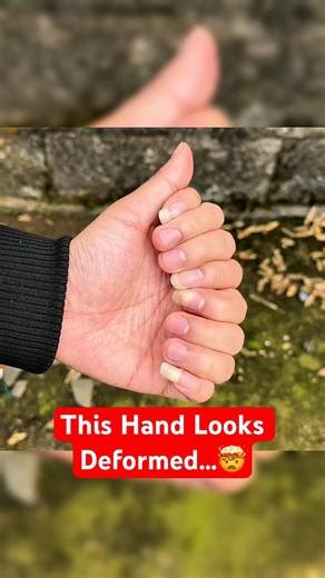 A Hand Illusion That Instantly Confuses Your Brain