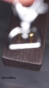 4.5K views · 24 reactions | Simple Knot paracord keychain #paracord #keychain #handmade #paracordcrafts | Diy Concept | Facebook