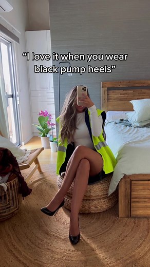 #ootd #officewear #madisonaustralian #girlsinhighvis #officeoutfit #heels #highheel