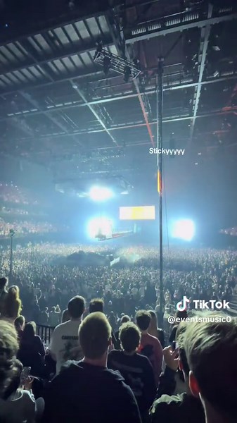 STICKY TYLER THE CREATOR CHROMAKOPIA TOUR 2025 MANCHESTER LIVE #tylerthecreatorlive #wolfhayley #acethecreator #tylerthecreatorclips #chromakopiaeurope #tylerthecreator #tylerthecreatorconcert