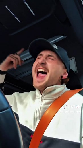 Y’ALL GON MAKE ME LOSE MY MIND #dmx #partyup #nostalgiamusic #throwback #carkaraoke