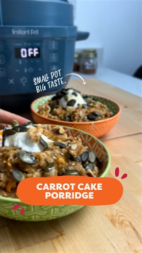 Instant Pot UK | Unleash your Instant Pot and Airfryer Skills on Instagram: "Instant Pot Carrot cake porridge (fibre-rich) – an ideal antidote to the festive excesses✨ You will need: 100g oats 100g grated carrot 1 tbsp oat bran 1 tbsp chia seeds 1 tsp cinnamon 1/4 tsp ginger Pinch of nutmeg 40g sultanas or raisins 500ml milk of your choice (I use oat milk) To serve: 20g walnuts 10g pumpkin seeds 2 tbsp Greek yogurt Drizzle of honey Method: Simply place the oats, carrots, spices, oat bran, chia s