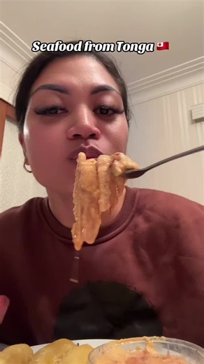 Tongan Seafood Mukbang: Exploring Yummy Me'akai Mei Tonga