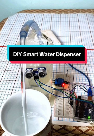 موزع ماء أوتوماتيكي ذكي باستخدام Arduino