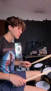 ❗ Donner DED-80 electric drum kit specially designed for beginners. Built-in 180 sounds＆15 drum kits, with 30 demo songs covering multiple music styles. The training and recording functions of electronic drums will allow beginners to improve their playing skills and enjoy every note! | Donner Shop