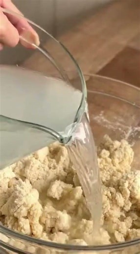 Bolillos crujientes caseros - El pan perfecto, dorado y esponjoso que hará que todos quieran repetir