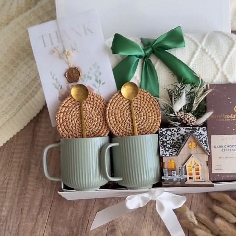 Realtor New Home Gift Box - Personalized Cozy Gift for for New Homeowners - Gift Box for Family - Etsy