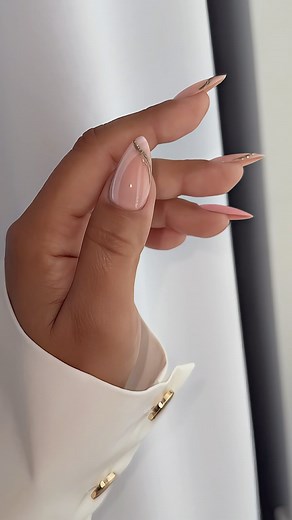 Karolina Matuszewska on Instagram: "Produkty marki NEONAIL❤️ #springbreak #spring #nail #nails #nailsofinstagram #nailart #bluenails #nailsbenails #springtime #springstyle #nailsdid #paznokcie #hybryda #nailsforyou #paznokciepoznań プレゼント #paznokciewarszawa #nailsjunkie #warszawa #nailspiration #nailsphoto #instanails #instanail #paznokciezielonagora #gelnails #wrocław #paznokcietorun #blue #manicura #nailsartist"