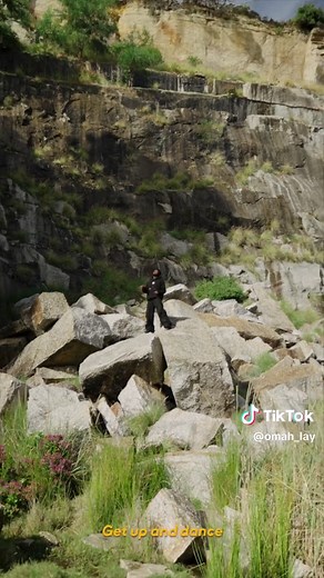 Few days to Christmas, then it's a new year, then I get finer, then the circle begins again 💜