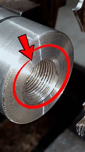 Thread Milling: Internal Thread Generation on Lathe #machine #amazing #machinery #youtubeshorts