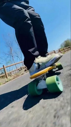 OXELO Cruiser board YAMBA 100 deck has strong durability