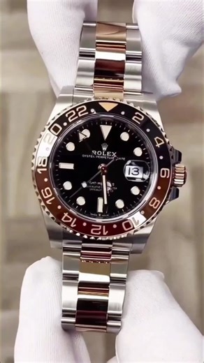 A small light on your wrist illuminates your confident appearance.