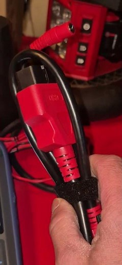 Xtools TPMS Diagnostic Tool And Relearner #xtools #tpms #tpmssensor #tpmsprogramming #tpmslight