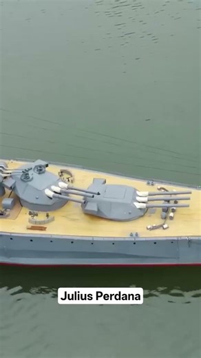 Giant 18 Foot RC Yamato firing guns