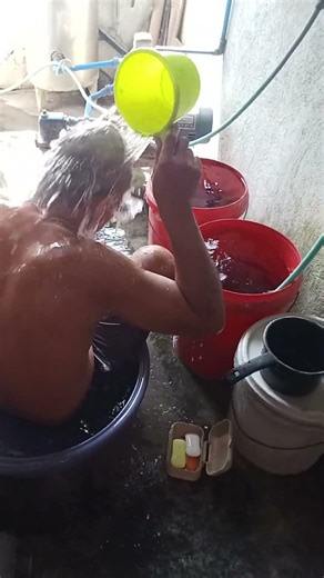 nangaligo ko sa batya, kay init kaayo ang panahon! ♨️🛀🤣