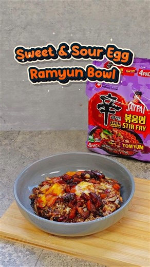 Sweet and Sour Egg Ramyun Bowl. #shorts #easycook #halal
