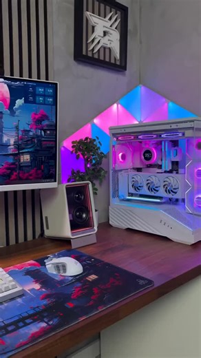 Gen5 Pcie Vertical Mount is coming to India ;) ( At the price of PCiE 4 Vertical Mounts ) With dual-angle tilt, your GPU can shine while staying cool #lianli #case #pc #setup #build #GPUBracket #V100 | Acro | Facebook