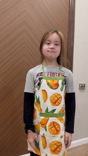 Aishan's Stunning Floral Dress Video