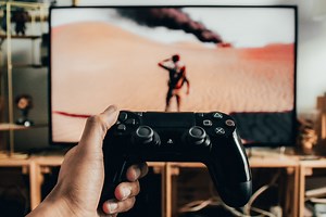 Learn how to build a video game with this development training