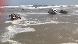 107K views · 370 reactions | Access Rd 3A today at 3:45 pm. All types of vehicles are getting stuck. | The Island Moon Newspaper | Facebook