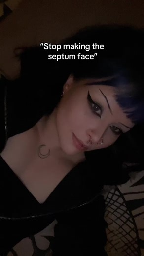 Mastering the Septum Piercing Look