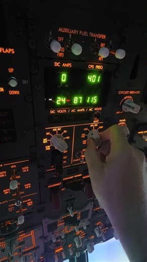 SISMO SOLUCIONES (JEREZ - SPAIN) 737NG | SIMULATOR FTD OVERHEAD PANEL