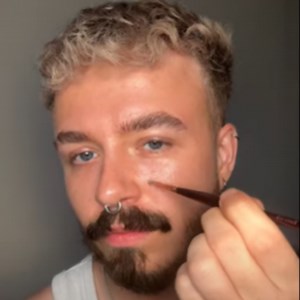 How To Fake Freckles With Makeup | Charlotte Tilbury