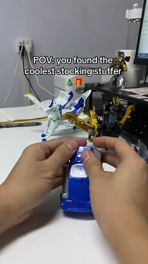 🦖🚗Watch the action unfold as this dino car transforms on impact! Fast, fun, and full of surprises — kids will love the roaring excitement. Perfect gift for little adventurers who love both cars and dinosaurs! 🎁 | Gnome Christmas