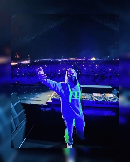 Alan Walker At His Concert 🥰 #alanwalker #shorts #edit
