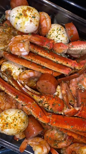 Keto Seafood Boil Recipe with King Crab & Jumbo Shrimp