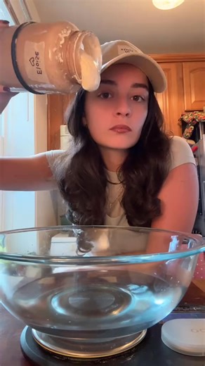 🚨 ELOISE SOURDOUGH BAGELS LOADING… i’m trying a new bagel technique using my regular sourdough recipe (i hope it works). the recipe used is below. recipe below on how to make 2 sourdough loafs: 725g warm filtered water 250g active sourdough starter (eloise) 30g salt 1000g bread flour - mix ingredients together - let sit for one hour - perform 4 sets of stretch and folds or coil and folds every 30 mins for 2 hours - bulk ferment on counter for 4 hours (depending on temp in your home) - split dou