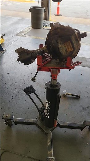 RAM 1500 front differential #Dodge #Truck #Ram #mechanic #automotive #automobile #autorepair
