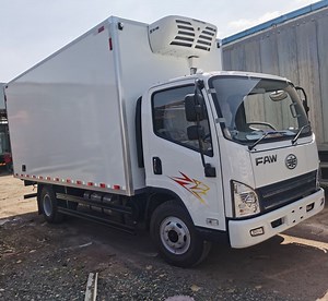 [Hot Item] RHD Right hand driving type reefer truck 3 tons refrigerated truck