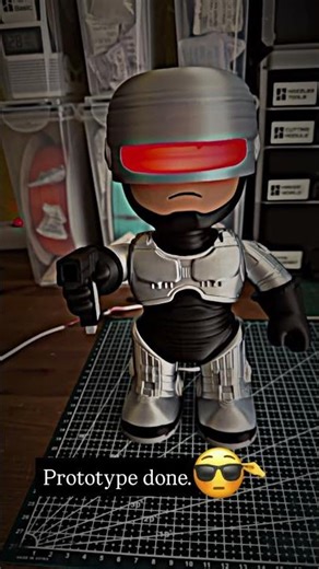 Robocop bambulab h2c 3dprint #3dprinting #ledlights #3dprinter #robocop #roboclock